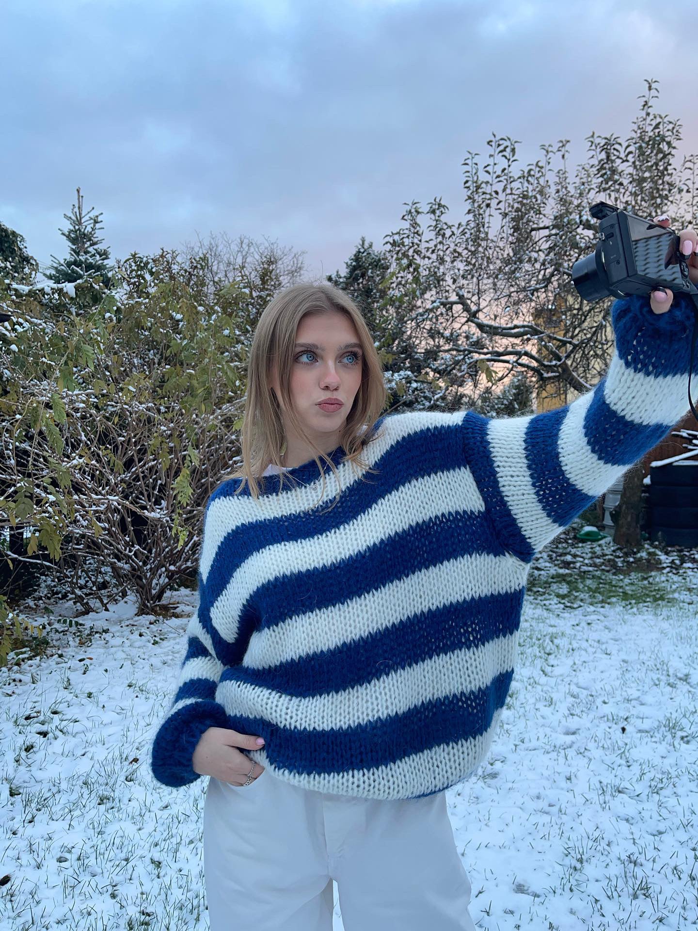 Olivia Knit Sweater - Navy